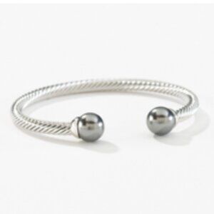 With a Twist Bracelet,  dark gray pearl, Touchstone  Crystal